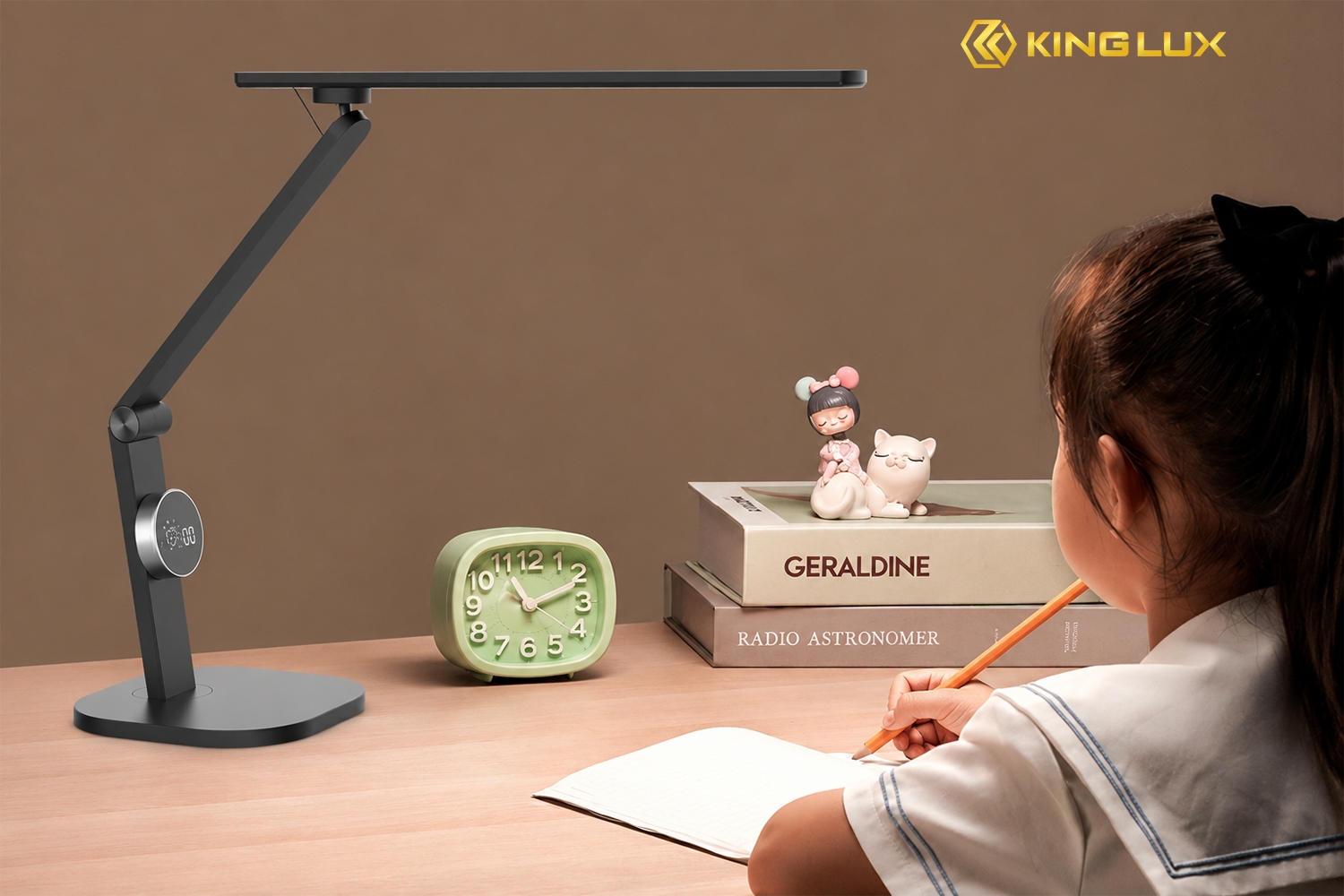 Đèn bàn LED Desk Lamp Kinglux 